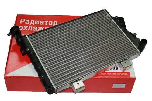 Радиатор охлаждения ВАЗ 2105 ДЗР 21050-1301012-20 6862