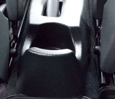 Подстаканник для задних пассажиров Веста - фото 106093