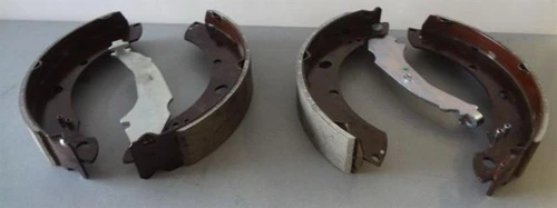 Задние тормозные колодки ВАЗ 2108-2115, Калина, Гранта, Приора BOSCH 0986487219 9638