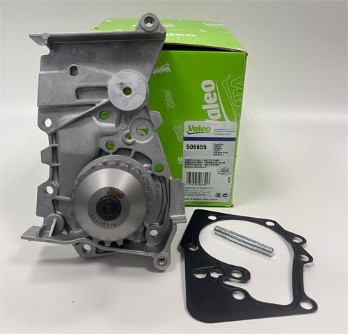 Насос водяной Valeo LOGAN, LARGUS 8/16кл. (K7M, K4M) 9460