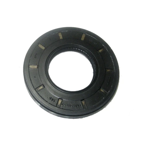 Сальник привода КПП правый Рено Логан, Сандеро, Дастер Renault Group 8200068744 604