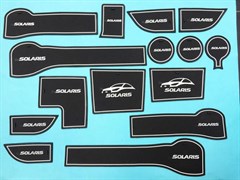Силиконовые коврики на панель приборов Hyundai Solaris 2 - белые Sal-Man