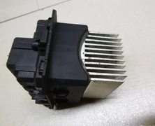 Резистор отопителя Лада Ларгус, Рено Логан, Сандеро Renault Group 272006925R 1673